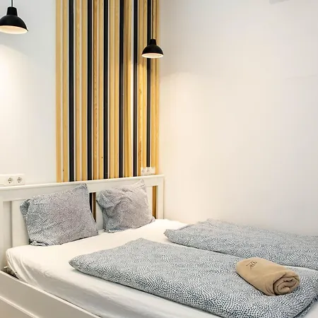 Apartment Rozsa - Jeremy Budapest