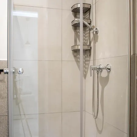 Rozsa - Jeremy Budapesta